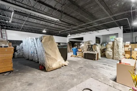 1500 E Commercial Boulevard Oakland Park FL 33334