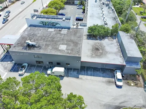1500 E Commercial Boulevard Oakland Park FL 33334