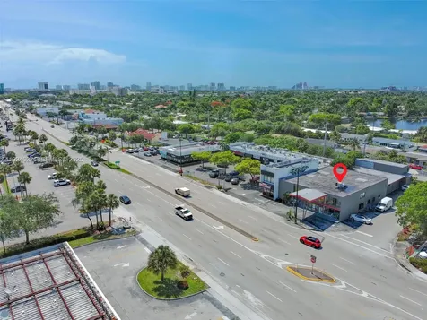 1500 E Commercial Boulevard Oakland Park FL 33334