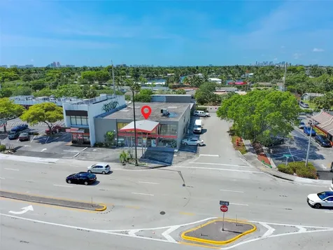 1500 E Commercial Boulevard Oakland Park FL 33334