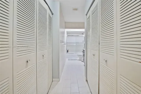 11840 SW 80th Street Miami FL 33183
