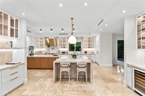 6080 SW 104th Street Pinecrest FL 33156