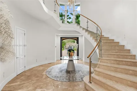 6080 SW 104th Street Pinecrest FL 33156