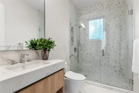 6080 SW 104th Street Pinecrest FL 33156