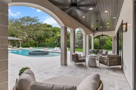 6080 SW 104th Street Pinecrest FL 33156