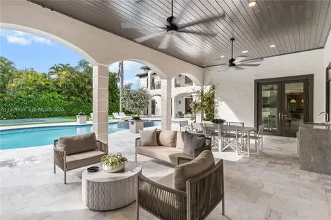 6080 SW 104th Street Pinecrest FL 33156