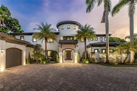 6080 SW 104th Street Pinecrest FL 33156
