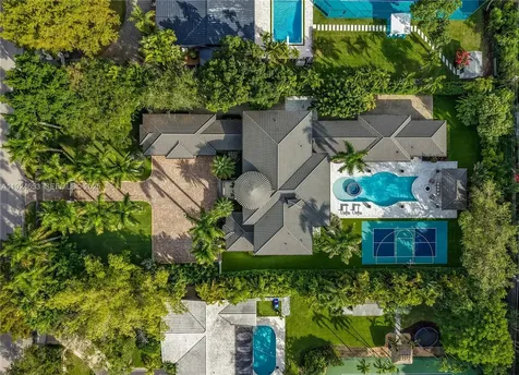 6080 SW 104th Street Pinecrest FL 33156