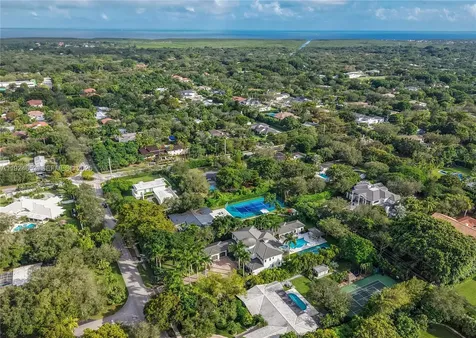 6080 SW 104th Street Pinecrest FL 33156