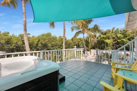 835 70th Street Gulf Marathon FL 33050