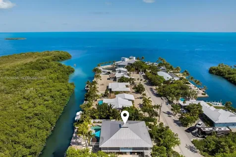 835 70th Street Gulf Marathon FL 33050