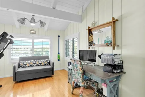835 70th Street Gulf Marathon FL 33050