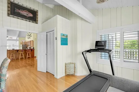 835 70th Street Gulf Marathon FL 33050