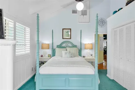 835 70th Street Gulf Marathon FL 33050