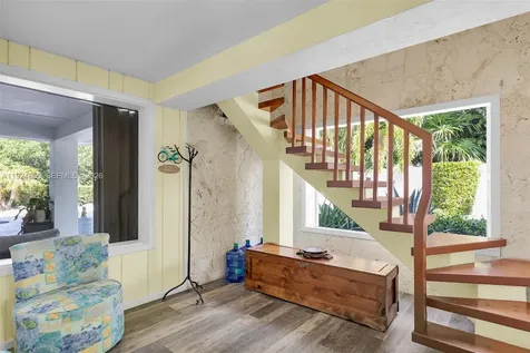 835 70th Street Gulf Marathon FL 33050