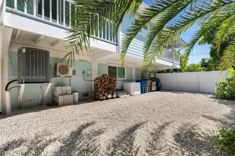835 70th Street Gulf Marathon FL 33050
