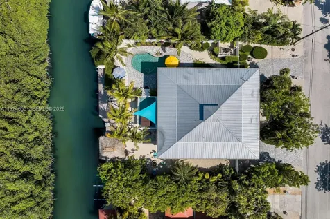 835 70th Street Gulf Marathon FL 33050