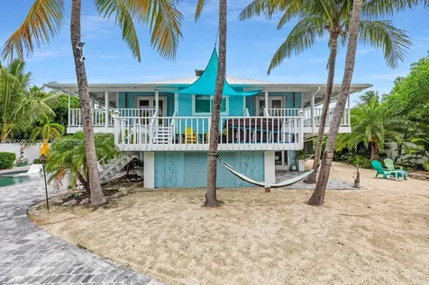 835 70th Street Gulf Marathon FL 33050