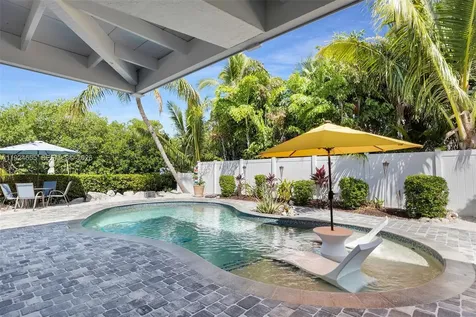 835 70th Street Gulf Marathon FL 33050