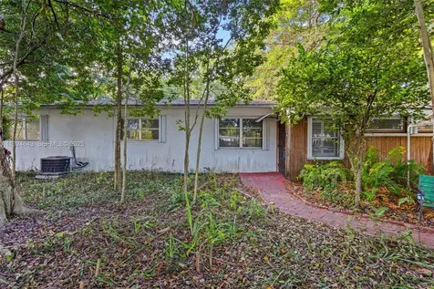 11550 SW 108th Court Miami FL 33176