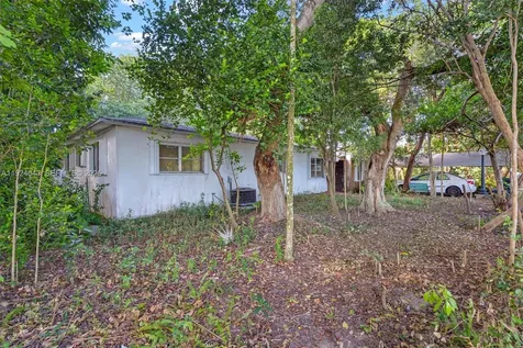 11550 SW 108th Court Miami FL 33176