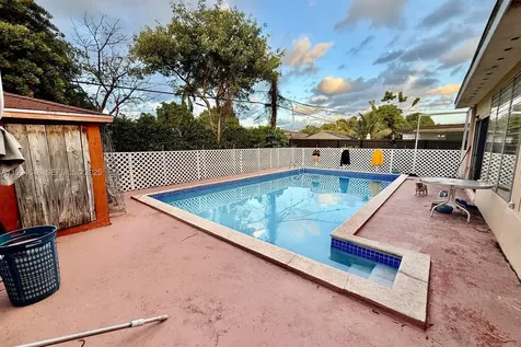 1121 NE 154th Terrace North Miami Beach FL 33162