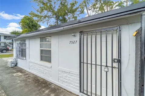 7525 NE Miami Court Miami FL 33138