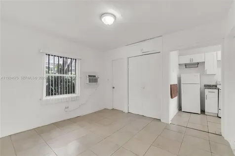 7525 NE Miami Court Miami FL 33138