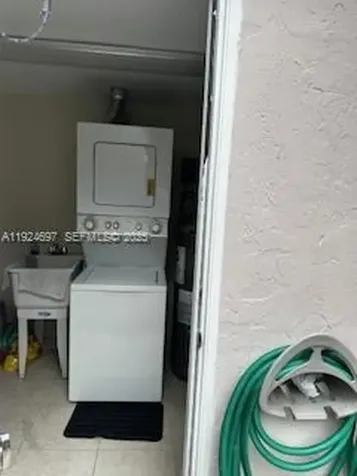 1542 Springside Drive Weston FL 33326