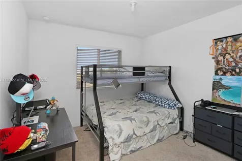 1052 SE 23rd Avenue Homestead FL 33035