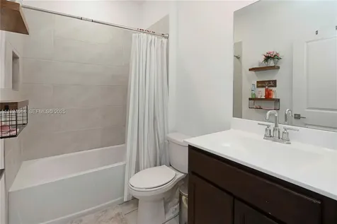 1052 SE 23rd Avenue Homestead FL 33035