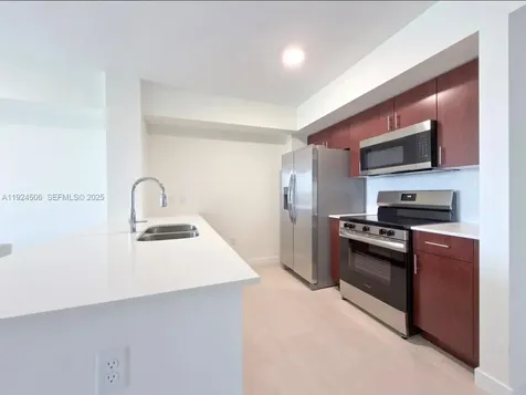 11239 NW 4th Terrace Sweetwater FL 33172
