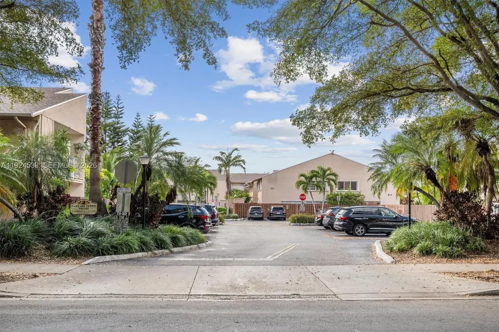 8450 SW 154th Circle Court Miami FL 33193