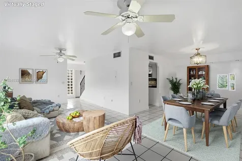 8450 SW 154th Circle Court Miami FL 33193