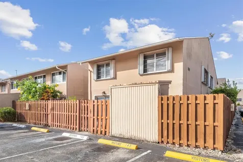 8450 SW 154th Circle Court Miami FL 33193