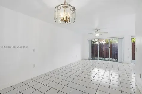 8450 SW 154th Circle Court Miami FL 33193