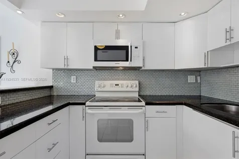 8450 SW 154th Circle Court Miami FL 33193