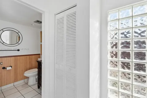 8450 SW 154th Circle Court Miami FL 33193