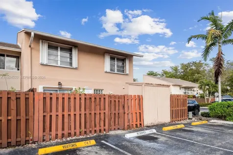 8450 SW 154th Circle Court Miami FL 33193