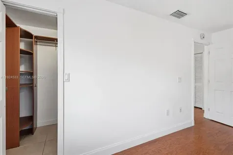 8450 SW 154th Circle Court Miami FL 33193