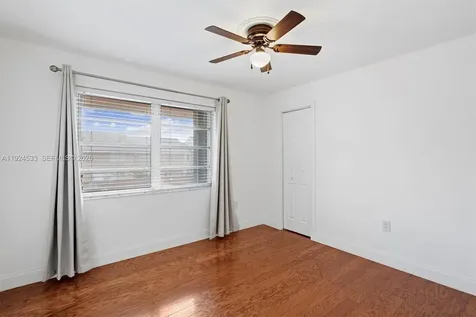8450 SW 154th Circle Court Miami FL 33193
