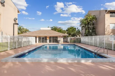 8450 SW 154th Circle Court Miami FL 33193