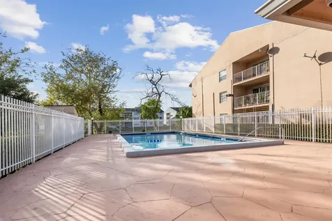 8450 SW 154th Circle Court Miami FL 33193