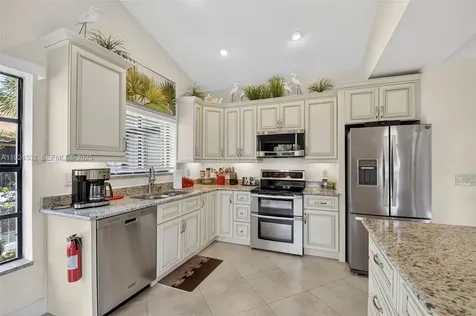 3259 Perimeter Drive Green Acres FL 33467