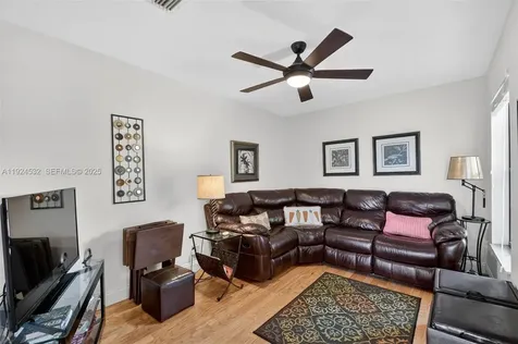 3259 Perimeter Drive Green Acres FL 33467