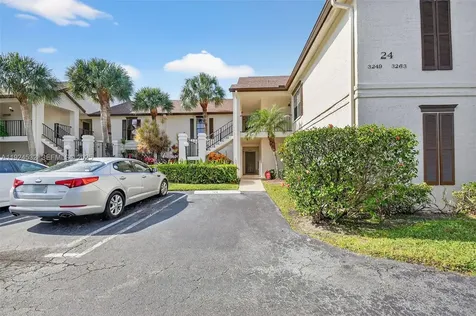 3259 Perimeter Drive Green Acres FL 33467