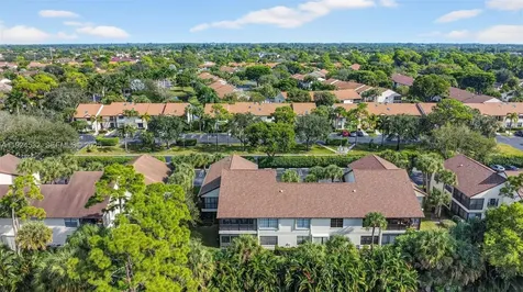 3259 Perimeter Drive Green Acres FL 33467