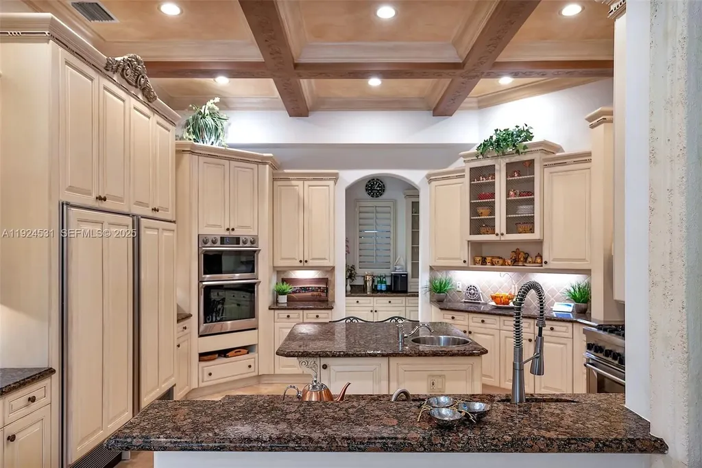 4008 Sanctuary Lane Boca Raton FL 33431