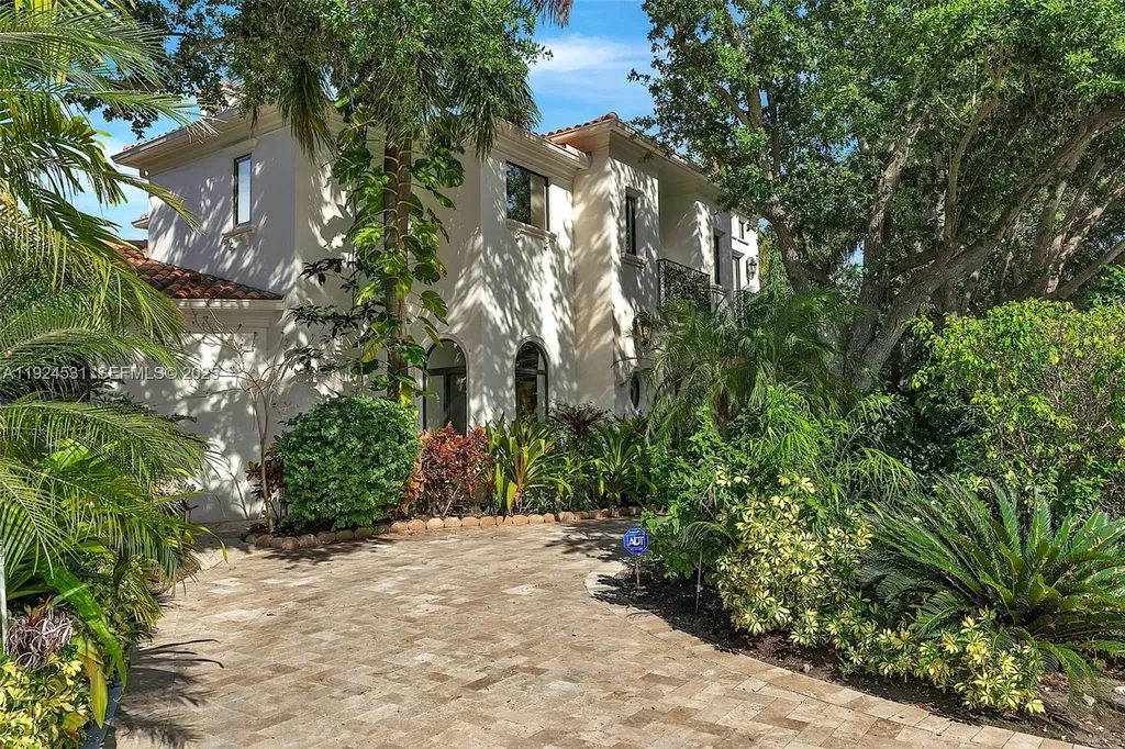 4008 Sanctuary Lane Boca Raton FL 33431