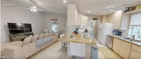 3144 Andorra Court Naples FL 34109